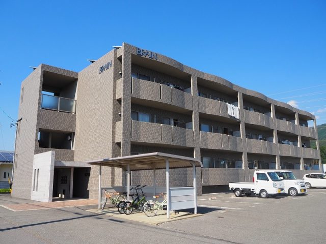 ー　箕輪町三日町　おすすめ物件のご紹介①　―